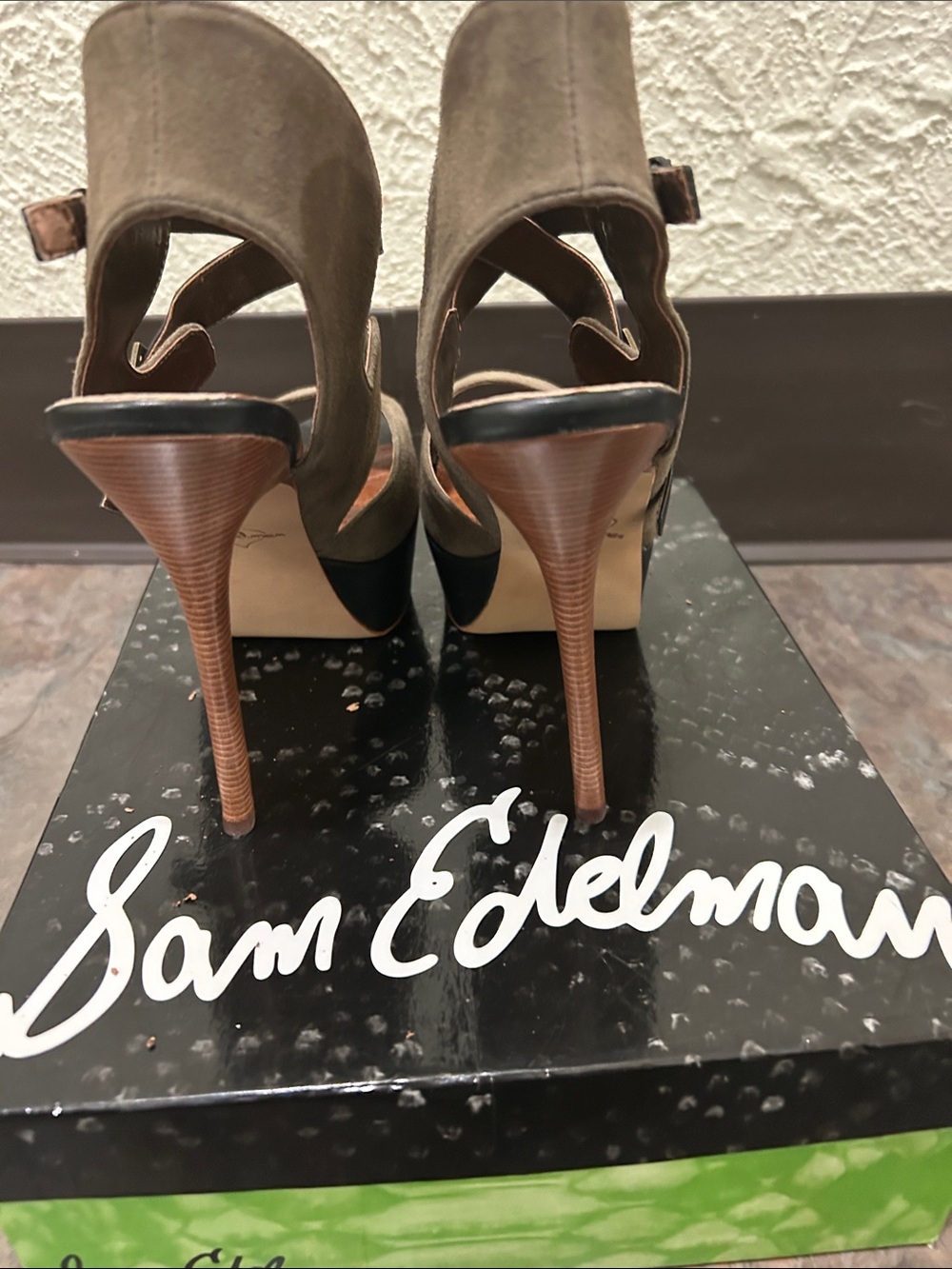 Sam Edelman Tan & Black Leather Suede Platform Heels Size 8 BRAND NEW BOX Size 8 - Picture 3 of 16